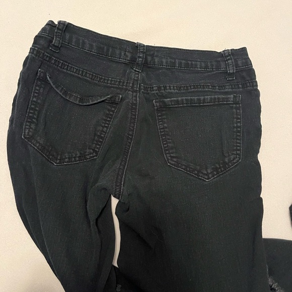 Black distressed, torn skinny jeans 3 - Picture 3 of 4